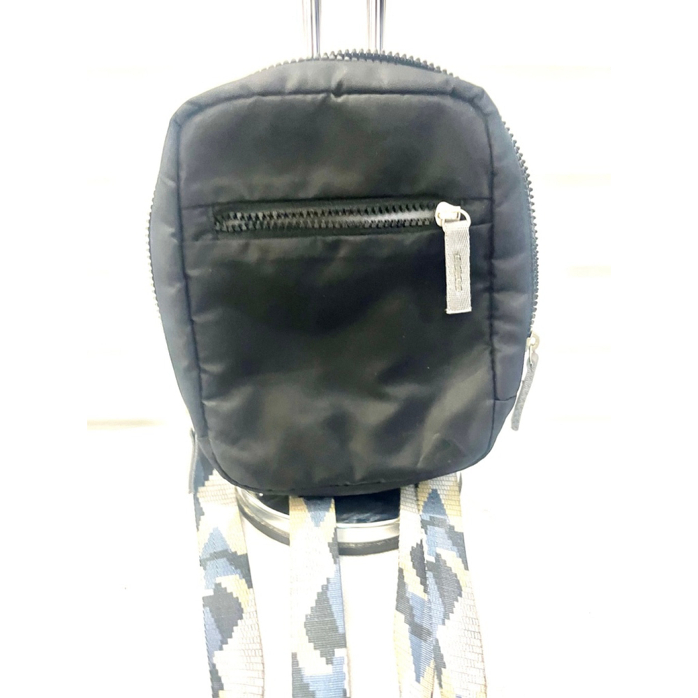 Ozark Trail Santa Ana Black Nylon Crossbody Bag for Adults and Teens Universal